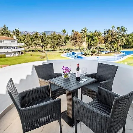 Amplio Piso En Mijas Golf Apartment
